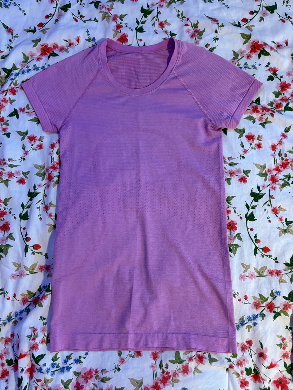 lululemon athletica Short-Sleeve Performance Tee in Lavender